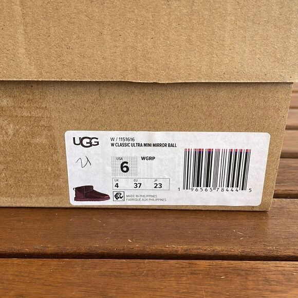 UGG Classic Ultra Mini Mirror Ball Sequins Boots Wild Grape US Women 6/UK4/EU37 - Picture 15 of 15
